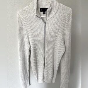 Cardigan zipper